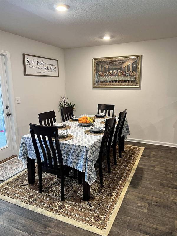 7348 Lakeside Ct, Pensacola, FL 32526