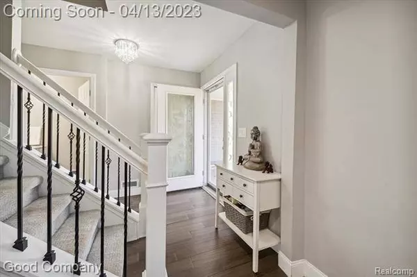 16239 MEADOWOOD Road, Southfield, MI 48076