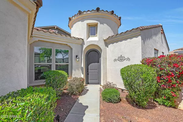 2201 N PARK MEADOWS Drive, Buckeye, AZ 85396