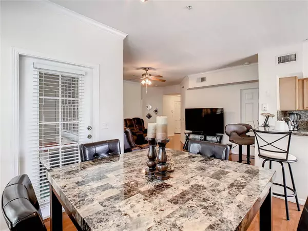 2598 ROBERT TRENT JONES DR #1030, Orlando, FL 32835