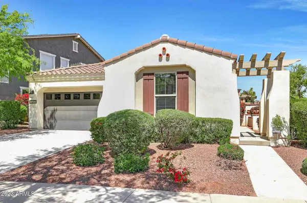 2201 N PARK MEADOWS Drive, Buckeye, AZ 85396