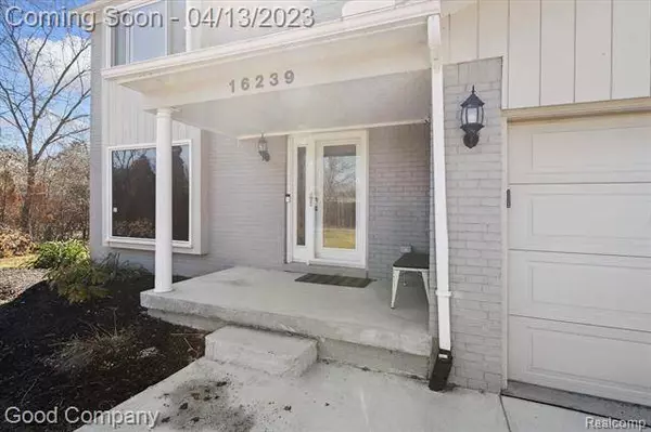 16239 MEADOWOOD Road, Southfield, MI 48076