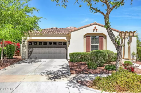 2201 N PARK MEADOWS Drive, Buckeye, AZ 85396