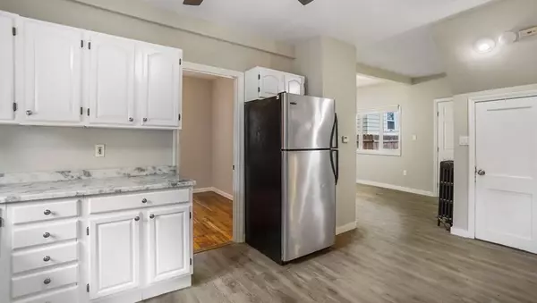 64-66 Arnold St, Quincy, MA 02169