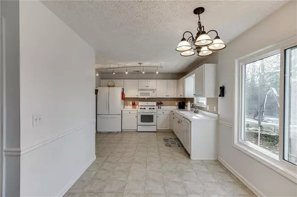 5040 Edisto LN, Cumming, GA 30040