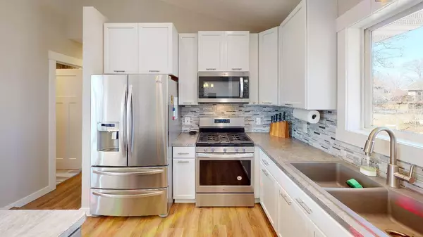 5008 Bluff RD, Big Lake, MN 55309