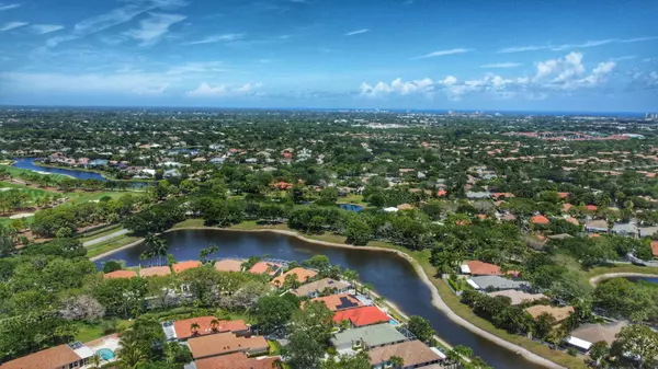 137 Hampton CIR, Jupiter, FL 33458