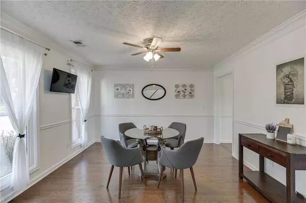 5040 Edisto LN, Cumming, GA 30040