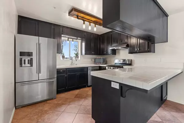 1711 Canyon Rd., Spring Valley, CA 91977