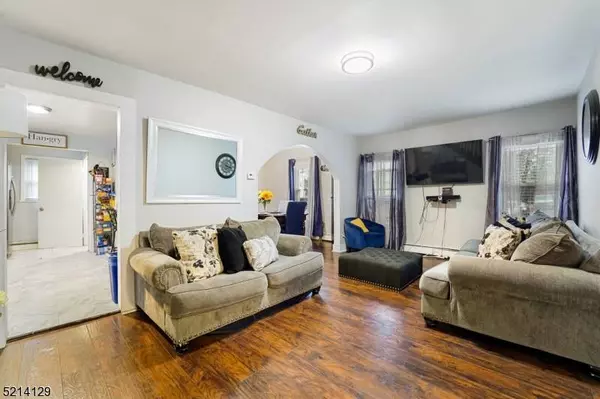 103 Smith St, Irvington Twp., NJ 07111