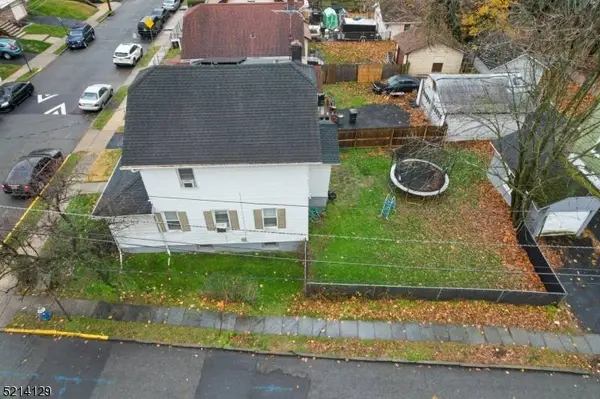 103 Smith St, Irvington Twp., NJ 07111