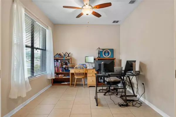1004 FOUNTAIN COIN LOOP, Orlando, FL 32828