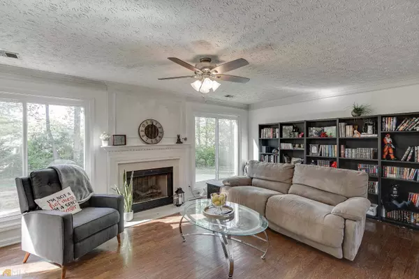 5040 Edisto LN, Cumming, GA 30040