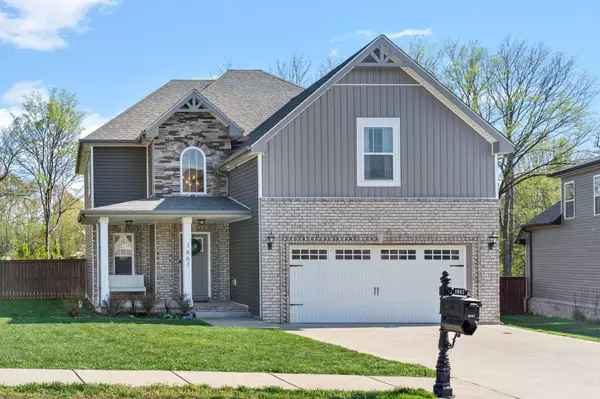 1667 Ellie Piper Cir, Clarksville, TN 37043