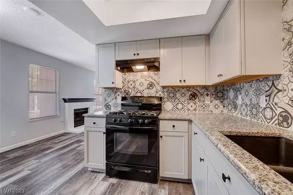 5576 W Rochelle Avenue #20A, Las Vegas, NV 89103