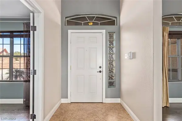 404 Cannes Street, Henderson, NV 89015