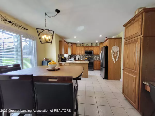 4569 Sid DR, Jackson, MI 49201