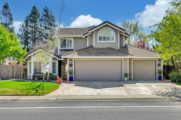 9244 Rancho DR, Elk Grove, CA 95624