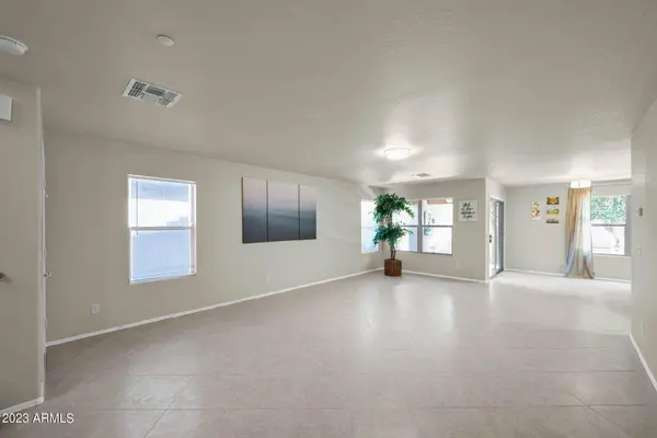 7500 E DEER VALLEY Road #101, Scottsdale, AZ 85255