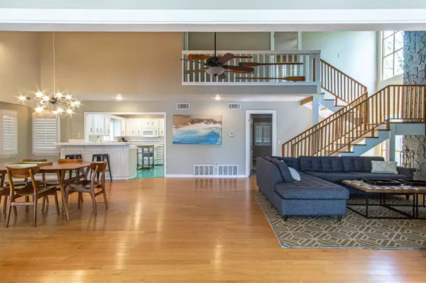 522 Hideaway Lane E, Hideaway, TX 75771