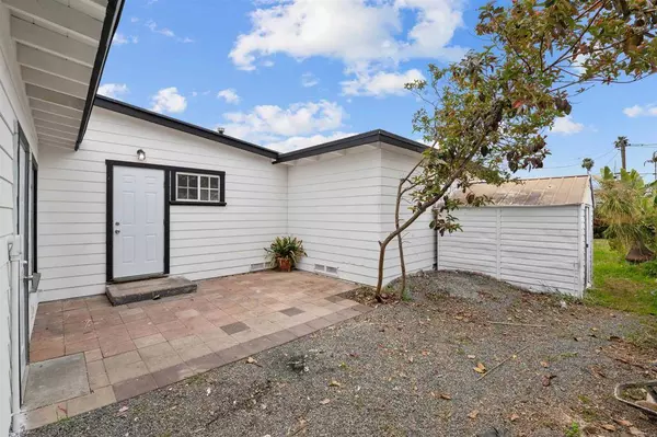 5976 Albemarle Street, San Diego, CA 92139