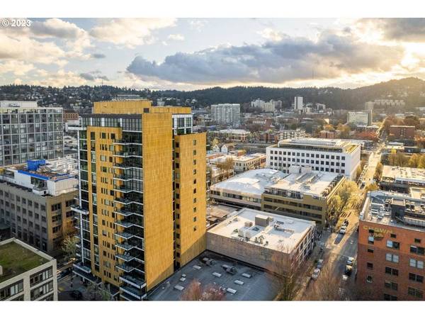 311 NW 12TH AVE #805, Portland, OR 97209