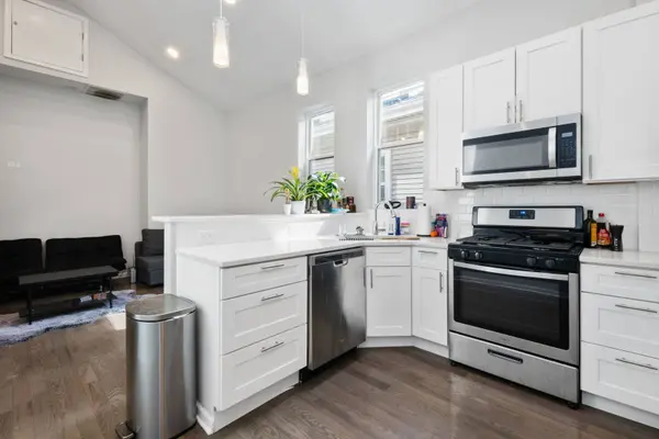 712 N Willard Court, Chicago, IL 60642