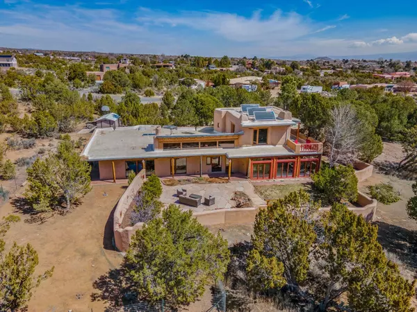 154 Piedra LOOP, White Rock, NM 87547