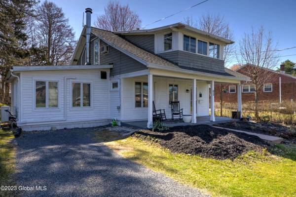 85 Hillcrest Avenue, Albany, NY 12203