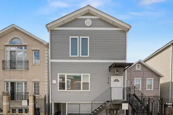 712 N Willard Court, Chicago, IL 60642