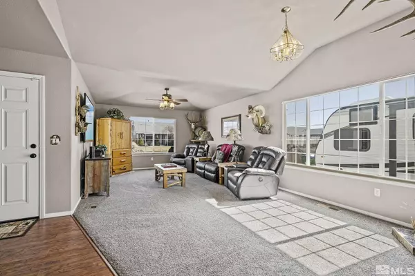 2425 Pileus Rd, Sparks, NV 89441-4822