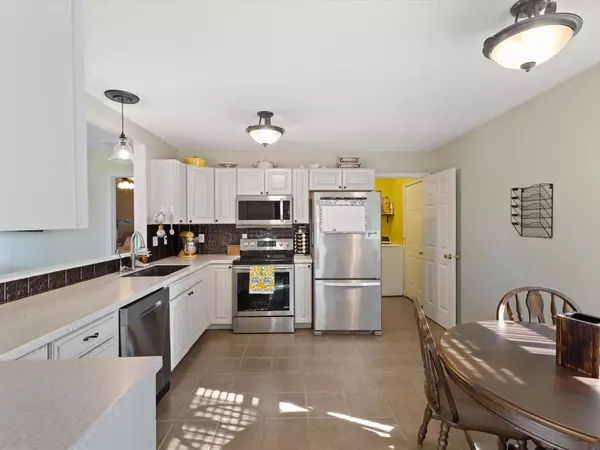 102 Camelia CT, Mooresville, IN 46158