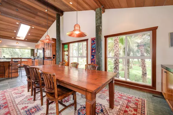 6645 Garden HWY, Sacramento, CA 95837