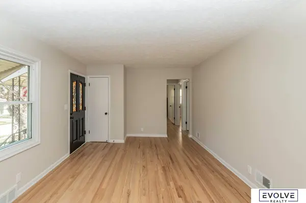 7010 S 41st Street, Bellevue, NE 68147