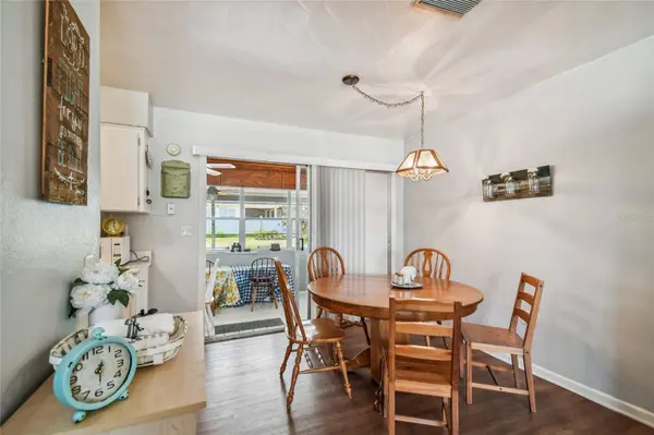 4809 EDMUND CT, Dover, FL 33527