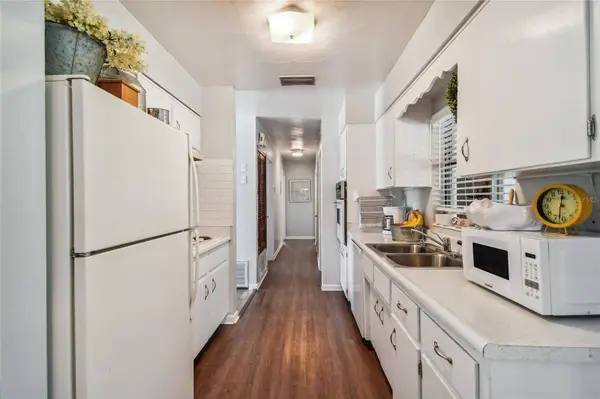 4809 EDMUND CT, Dover, FL 33527