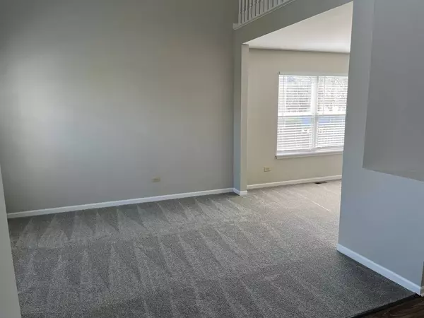 1811 Prairie Ridge DR, Plainfield, IL 60586