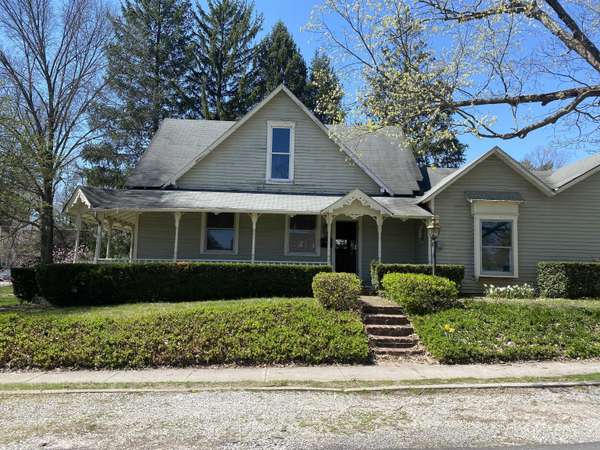 80 S Fifth ST, Zionsville, IN 46077