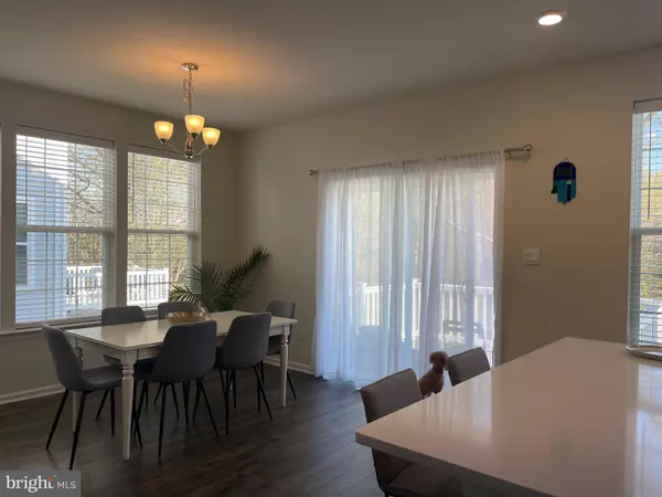 57 AUTUMN PARK DR, Medford, NJ 08055