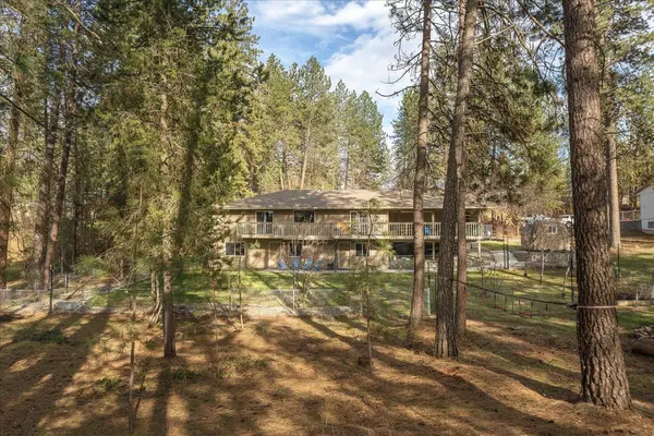 17909 N Hilltop Rd, Colbert, WA 99005