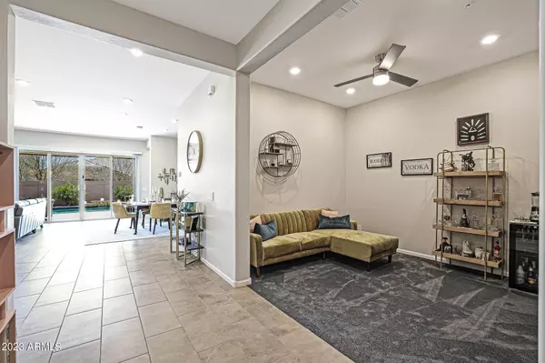 21265 W WILSHIRE Drive, Buckeye, AZ 85396