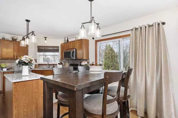 7319 Atkinson CIR, Plainfield, IL 60586