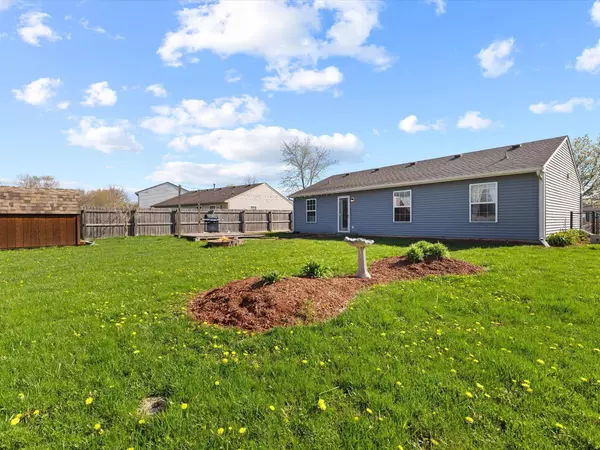 102 Camelia CT, Mooresville, IN 46158