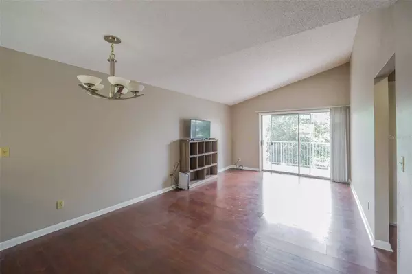 2572 WOODGATE BLVD #205, Orlando, FL 32822