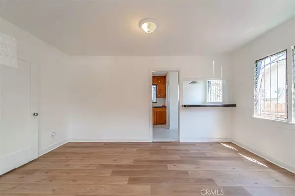 2067 W 67th ST, Los Angeles, CA 90047