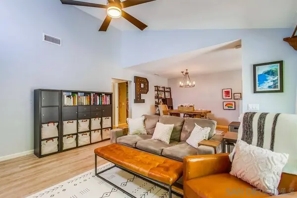 17533 Caminito Canasto, San Diego, CA 92127