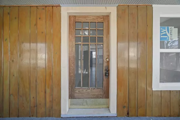 329 N Grinnell Street, Jackson, MI 49202