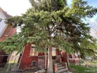 649 GLADSTONE Street S, Detroit, MI 48202