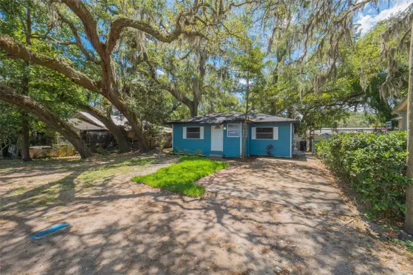 314 E 7TH ST, Apopka, FL 32703