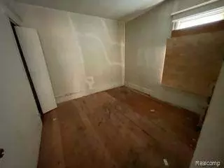 649 GLADSTONE Street S, Detroit, MI 48202